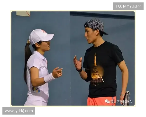 上海网球队意识对比深度剖析与战术思维的影响探讨 上海网球队意识对比深度剖析与战术思维的影响探讨