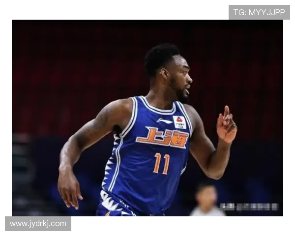 上海羽毛球队灵活性引发热议球员表现与战术调整成焦点讨论