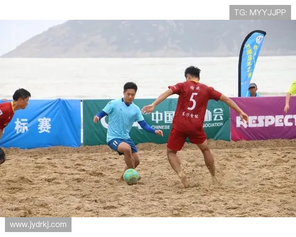 上海足球队在锦标赛中的强劲表现与未来展望分析