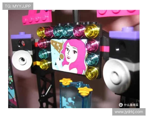 乐高拼出足球明星的精彩瞬间与梦想之旅