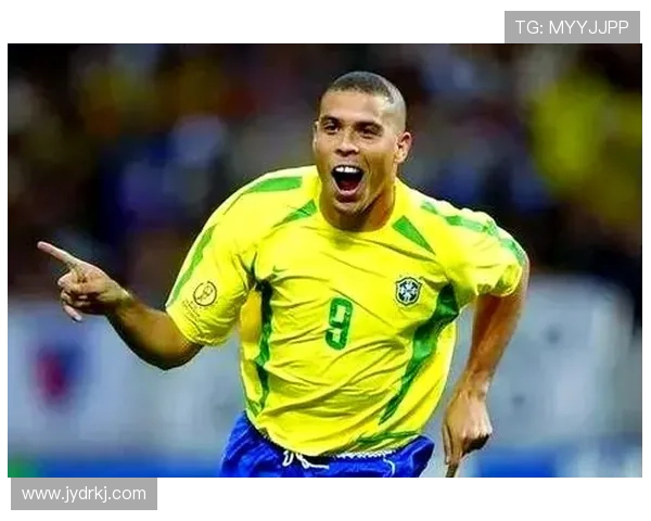 传奇227号足球明星的辉煌历程与背后故事揭秘