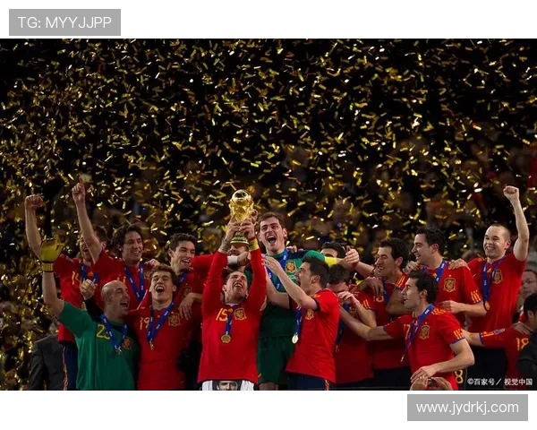 足球巨星华语背景音乐混剪带你领略激情与荣耀的完美结合