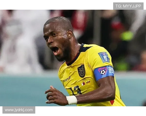 揭晓足球界的传奇人物哪位明星的姓氏是卢你知道吗